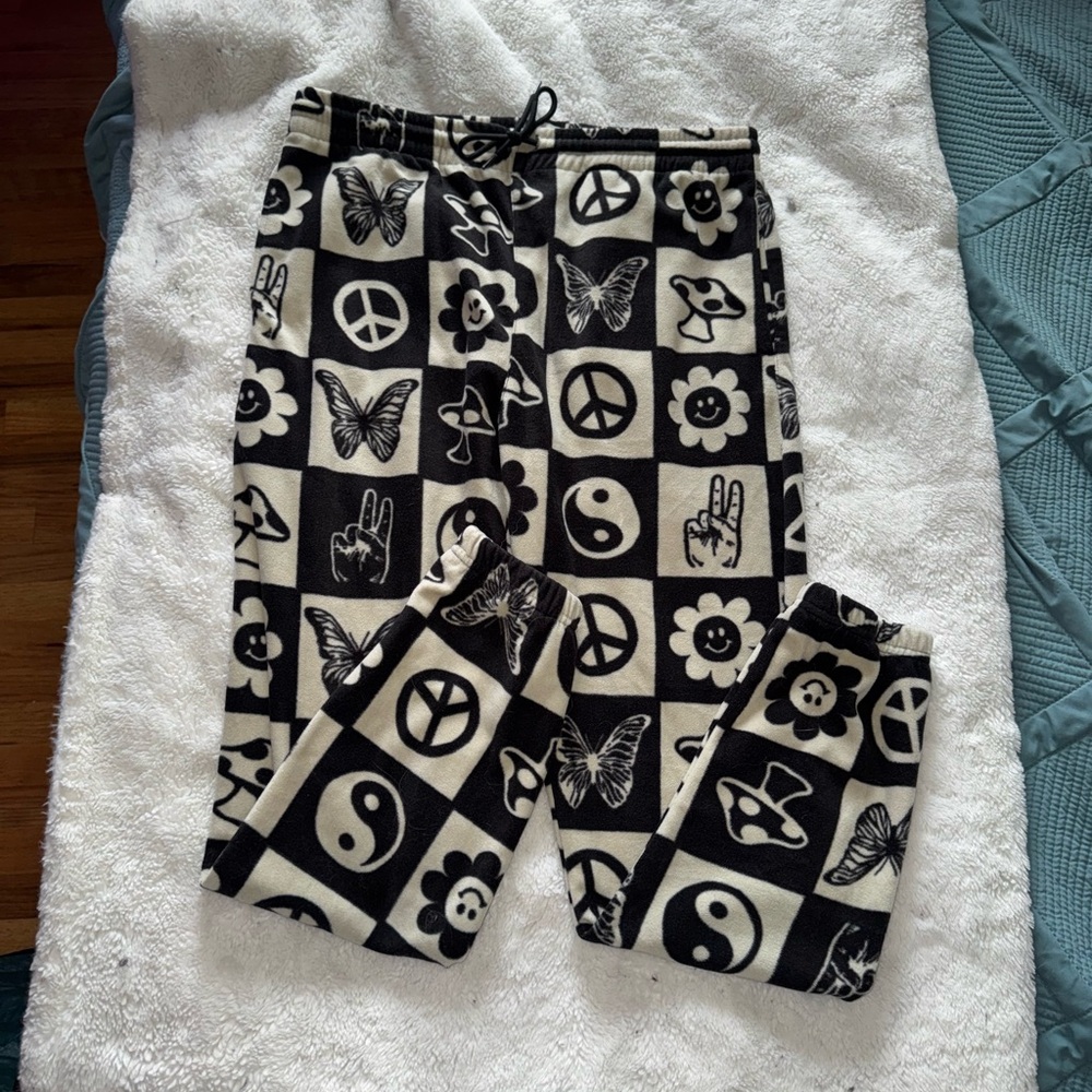 PacSun Black and White Graphic Joggers
